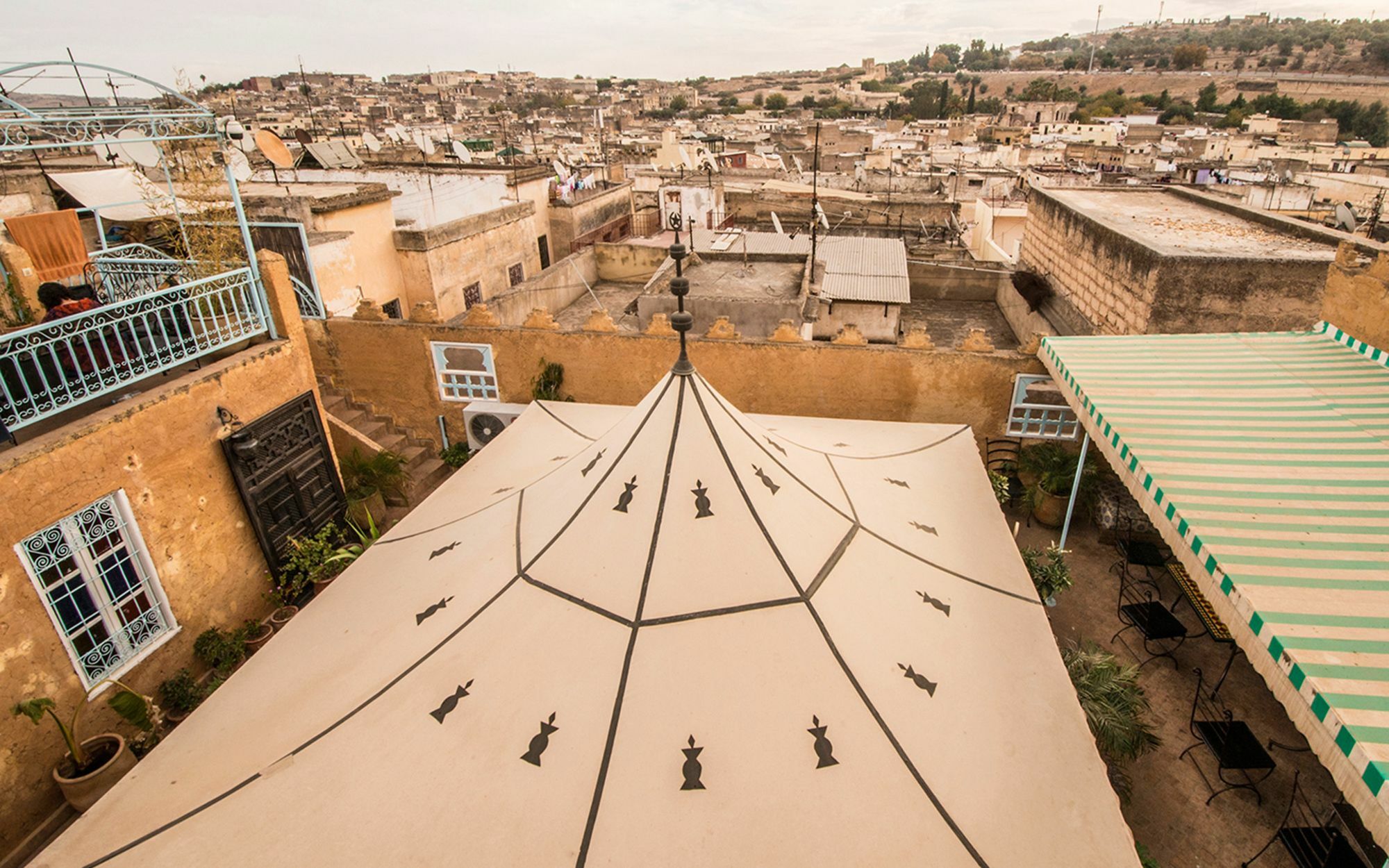 Funky Fes Hostel Exterior photo